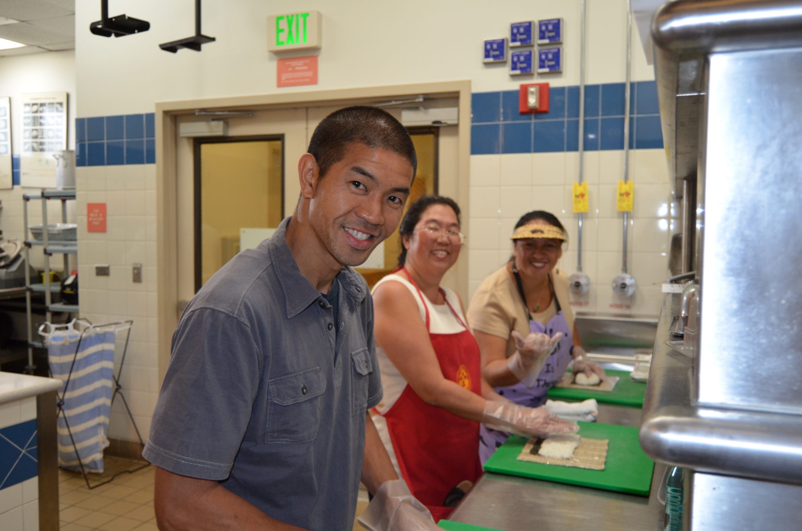 Faculty Learns to Cook